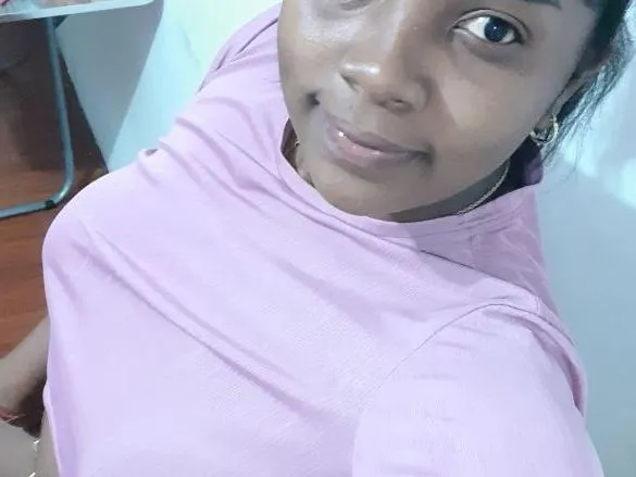 Image de profil du modèle de webcam SweetAlejaGomez