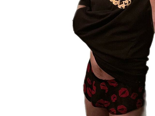 ShineDaRillo111 cam model profile picture