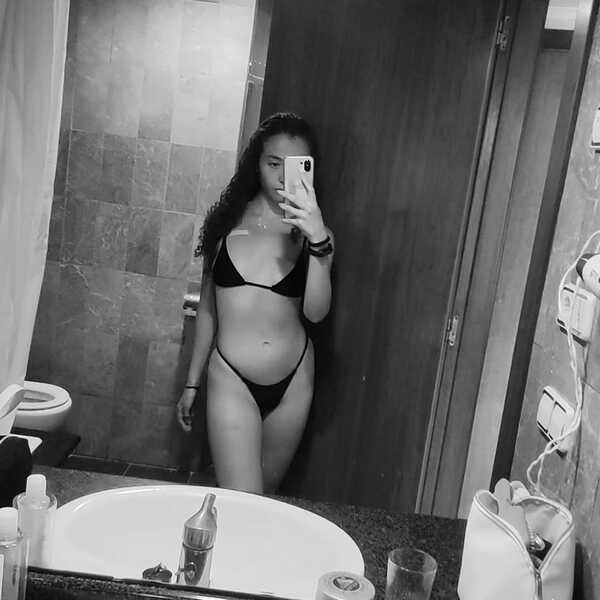 Darsteller SashaLevine Foto 8