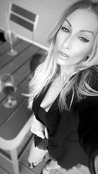 Interprete EvaaStonne Foto 10