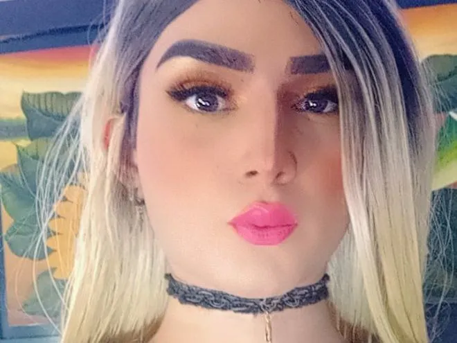 GoldenHugeTsX Profilbild des Cam-Modells