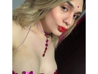 Image de profil du modèle de webcam MelannyBigass22