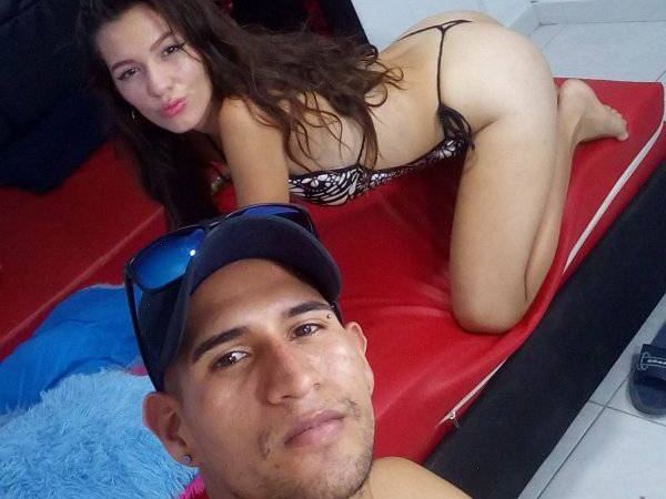 Foto de perfil de modelo de webcam de coffeandcream19 