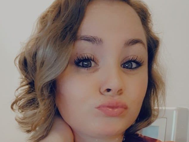 Image de profil du modèle de webcam RabeccaGrace