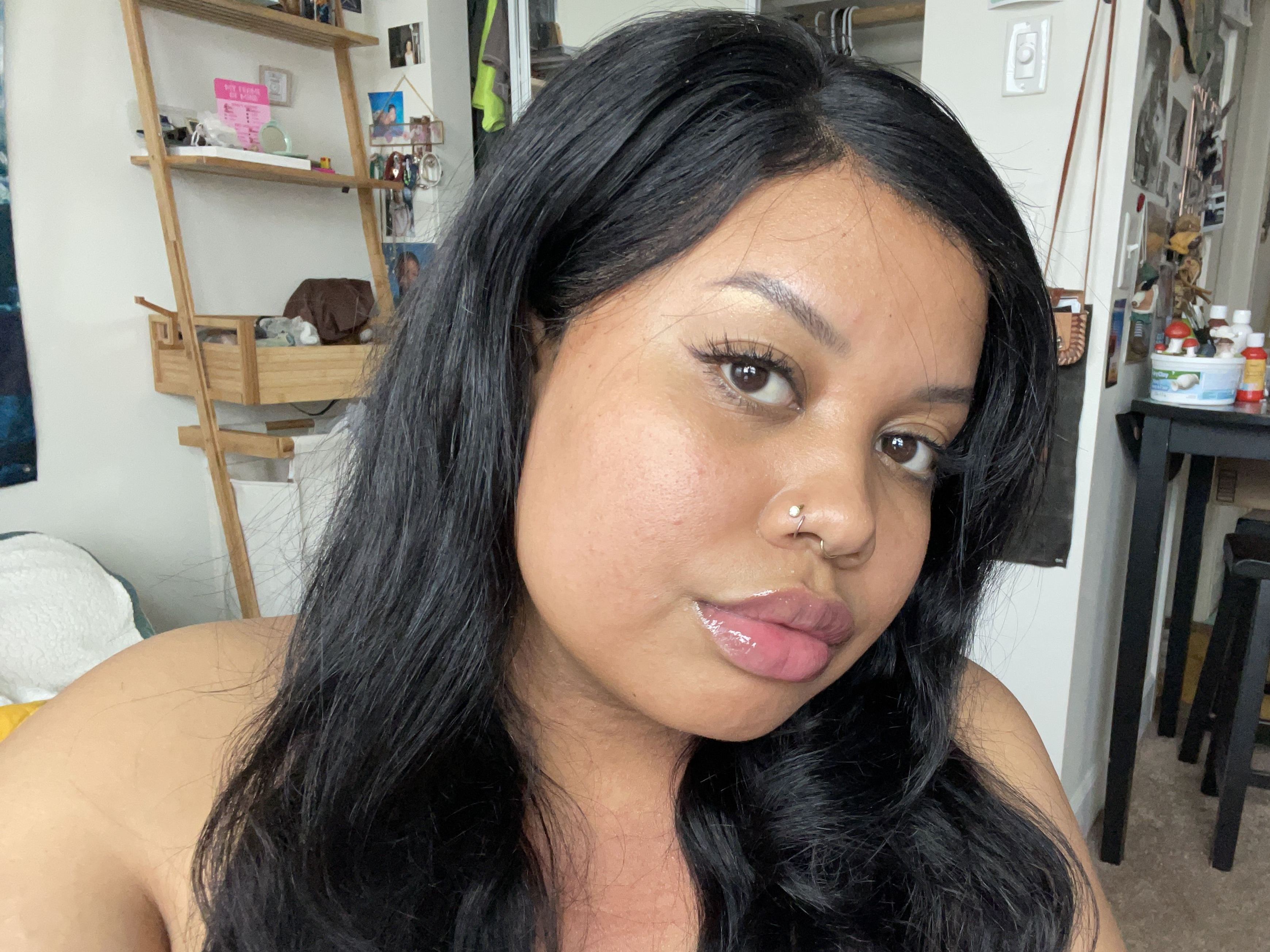 unjadedviews cam model profile picture