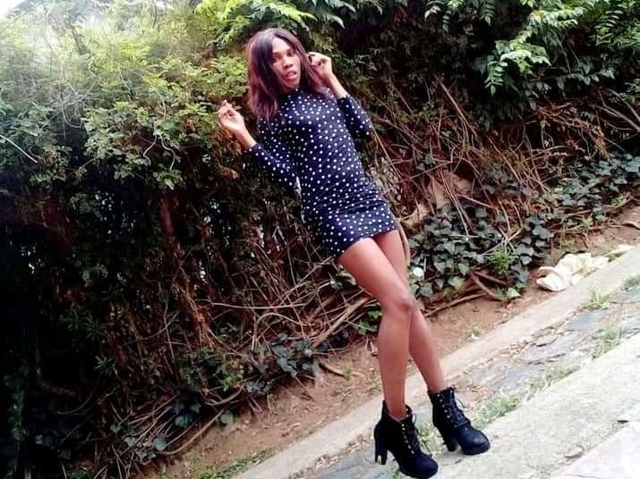 hoittytoitty immagine del profilo del modello di cam