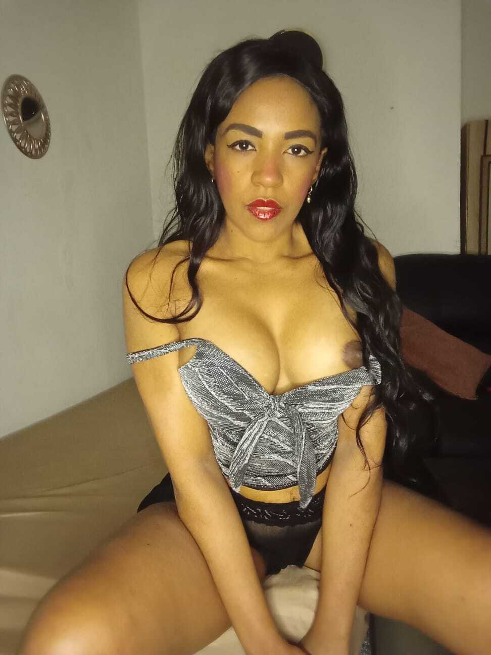 Intérprete IssaKm Foto 10