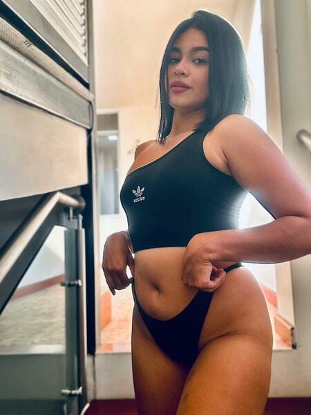 Performer ElisaBetaa Photo 2