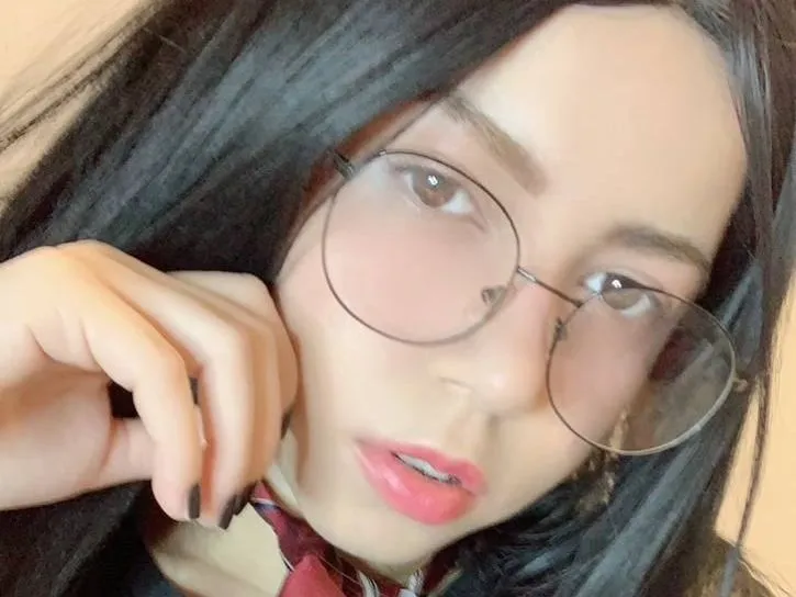 MiaDangerBrasil cam model profile picture