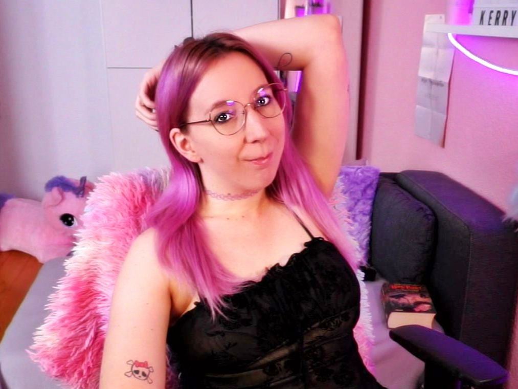 JustKerry profielfoto van cam model
