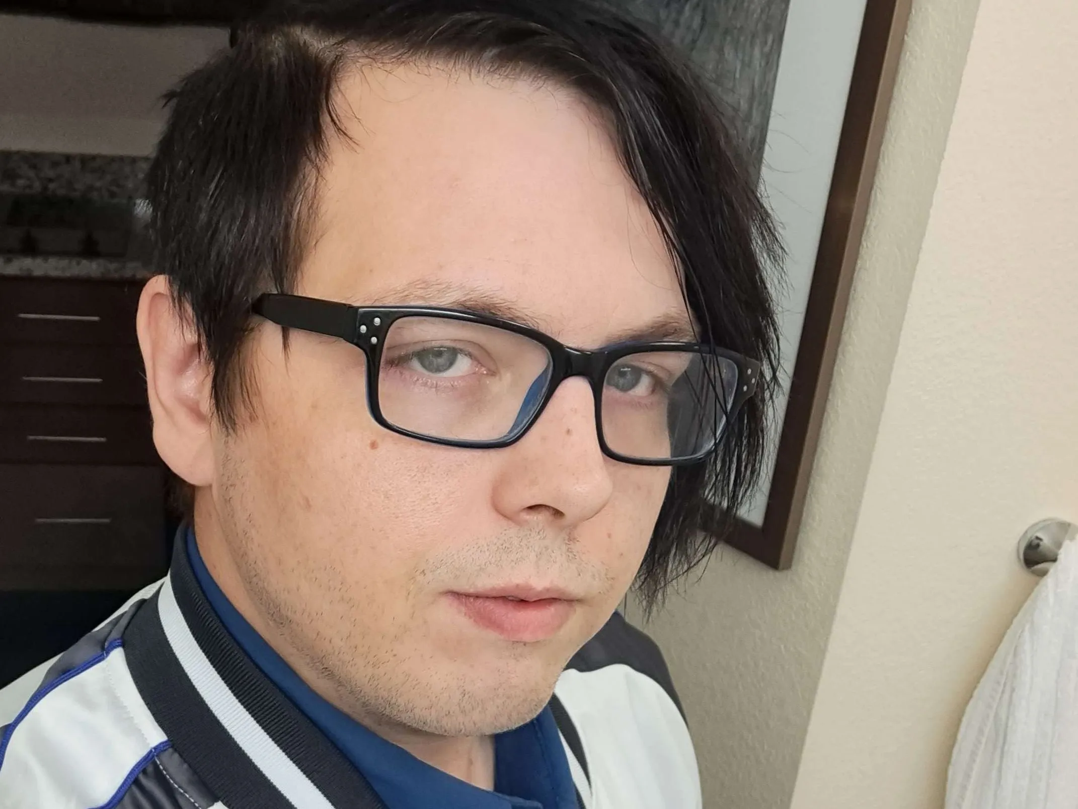 MidnightBowls Profilbild des Cam-Modells