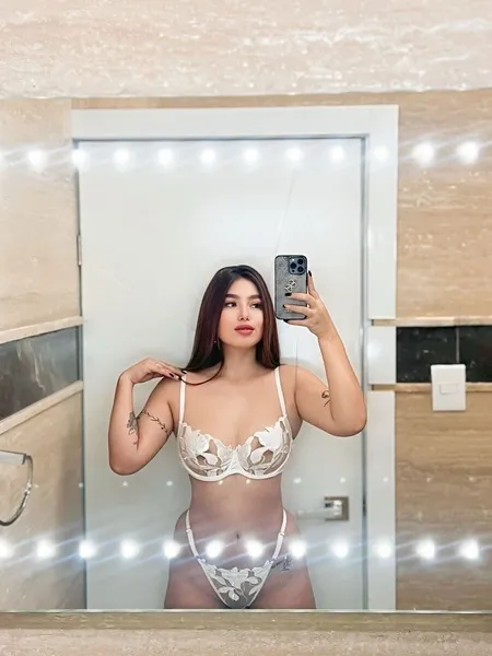 Performer KathieCastell Photo 2