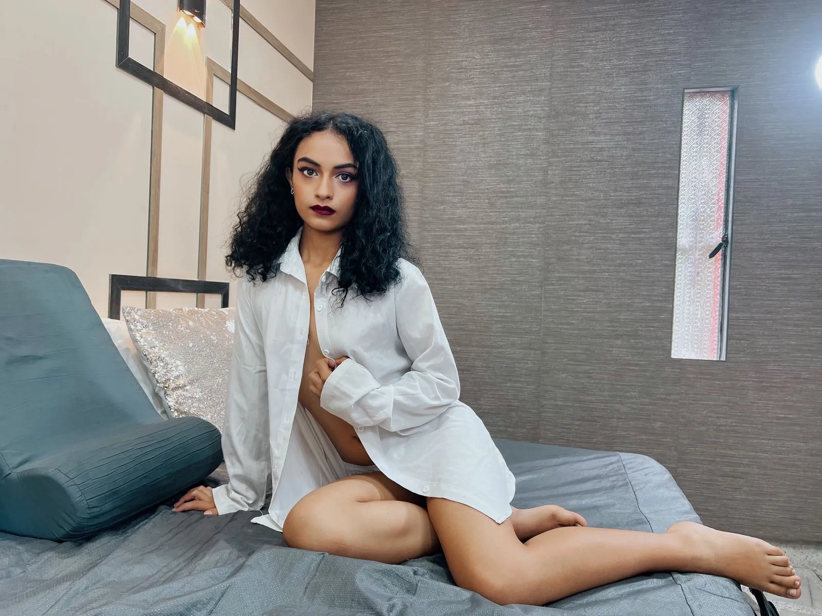 Imagen de perfil de modelo de cámara web de MiaWhalker