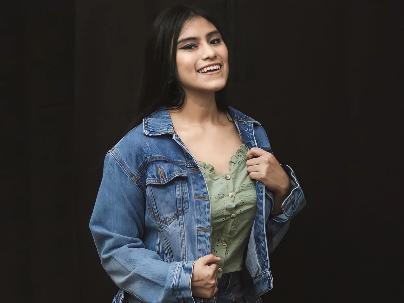 AlondraSamuels profielfoto van cam model