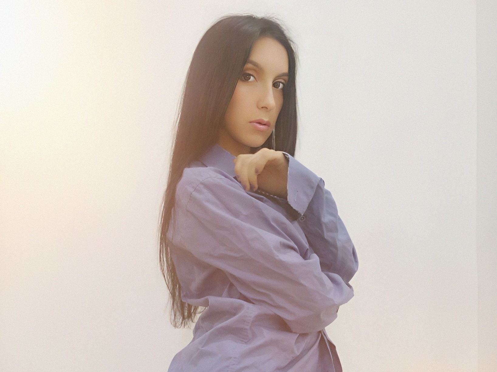 AlaniWallors cam model profile picture