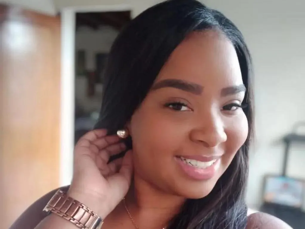 hannavolkova profilbild på webbkameramodell