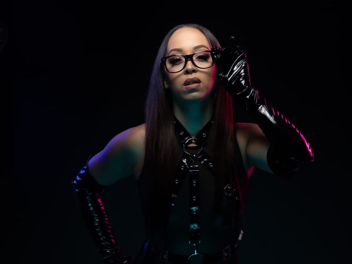 Image de profil du modèle de webcam MistressTrix