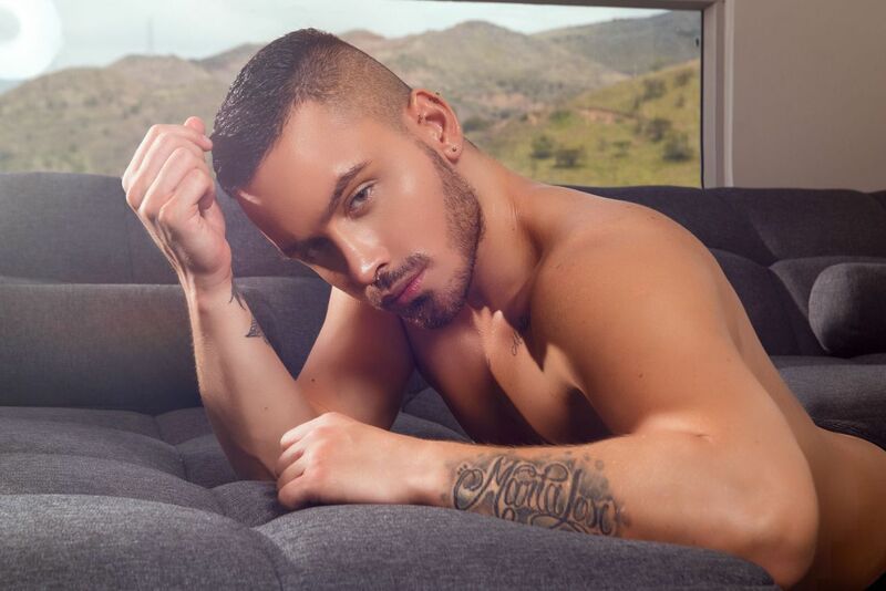 Performer alexxocampo Photo 4