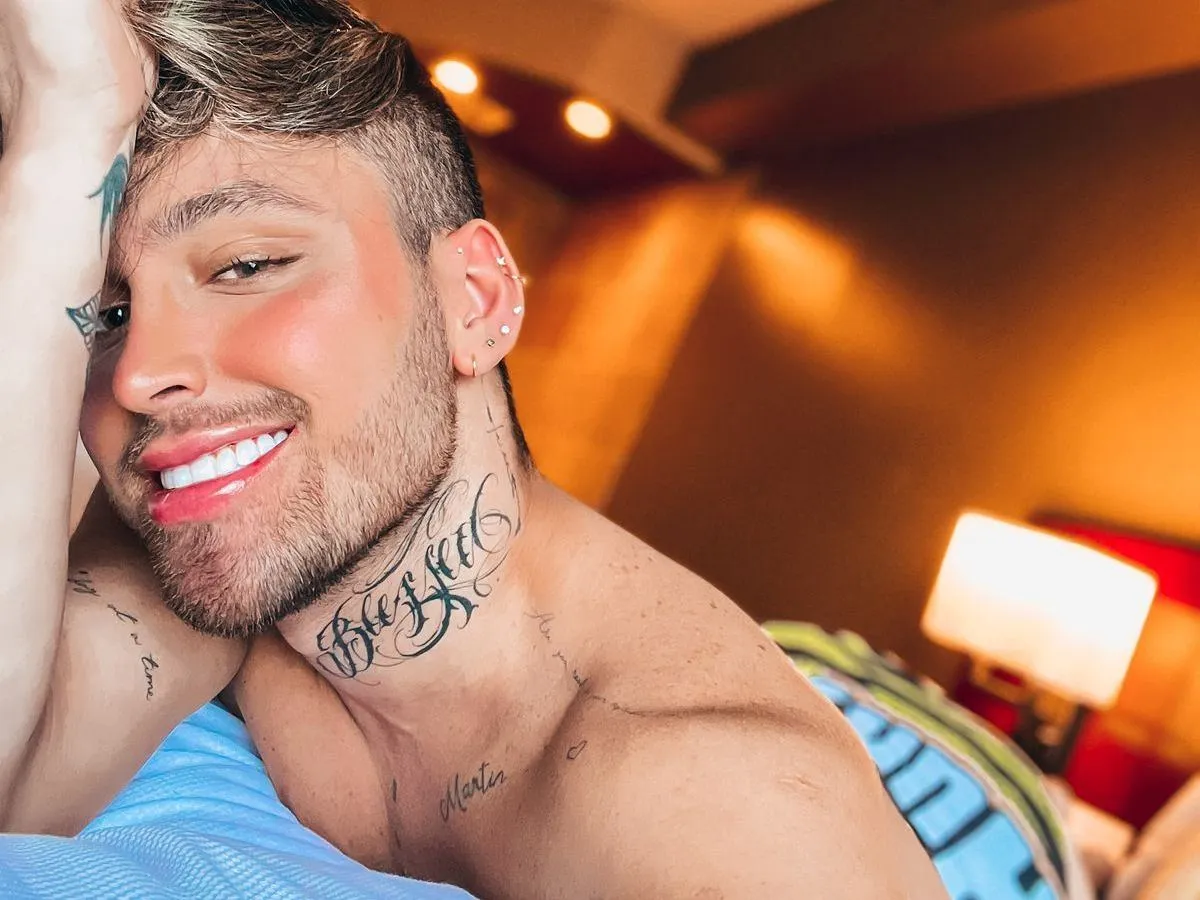 Foto de perfil de modelo de webcam de alexxocampo