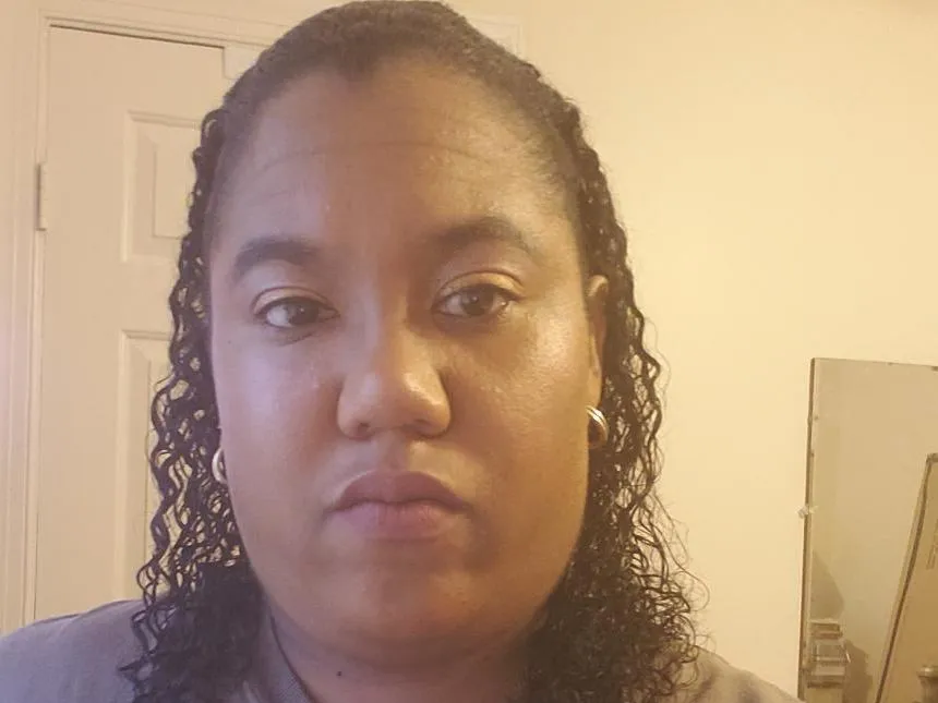 Image de profil du modèle de webcam Ebonyred23