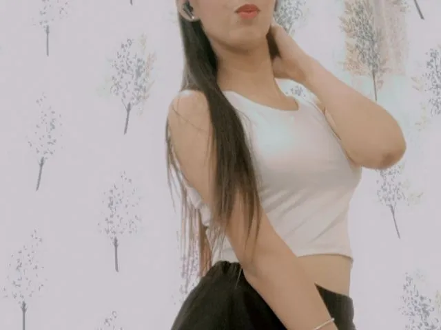 YourShivanii immagine del profilo del modello di cam