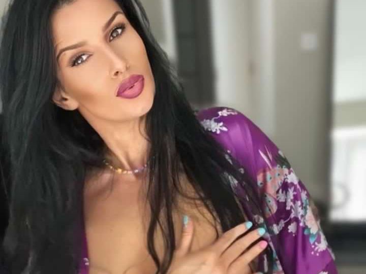 Image de profil du modèle de webcam lunaxxxa