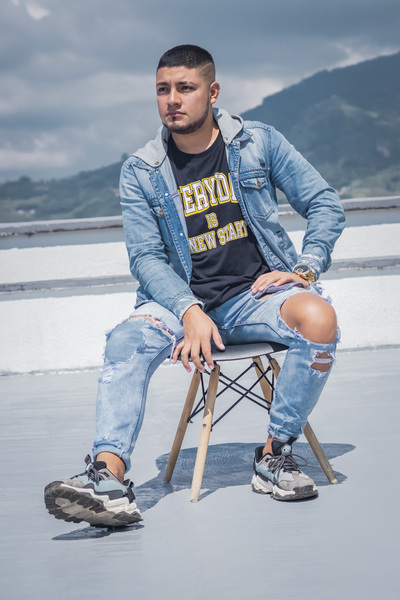 Performer markbrown Photo 9