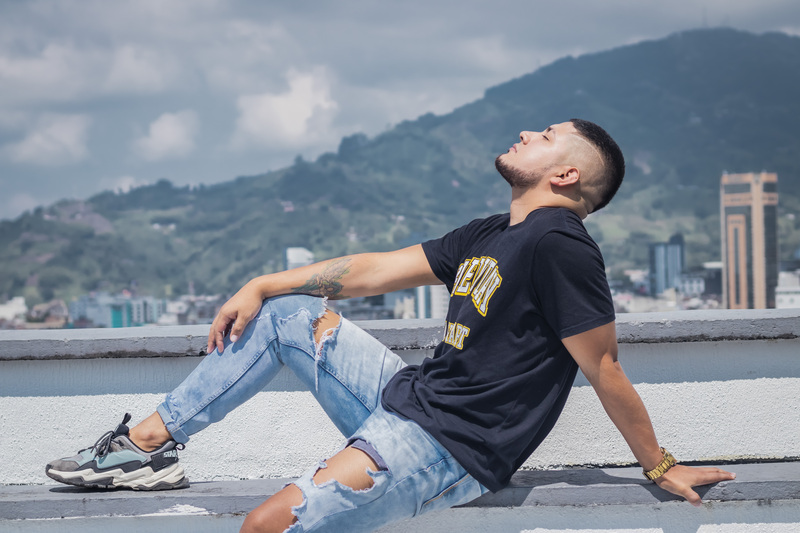 Performer markbrown Photo 11