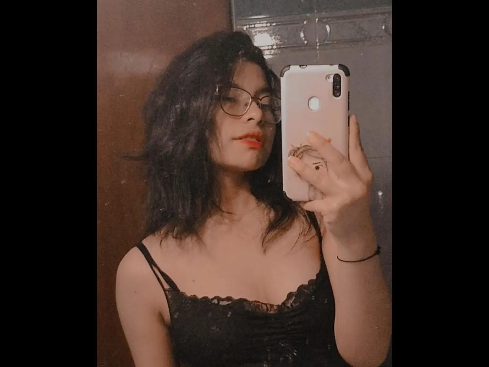 CHEERRYBOMMB immagine del profilo del modello di cam