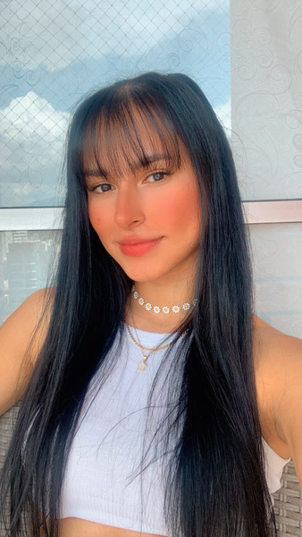 Performer HannaKleim Photo 6