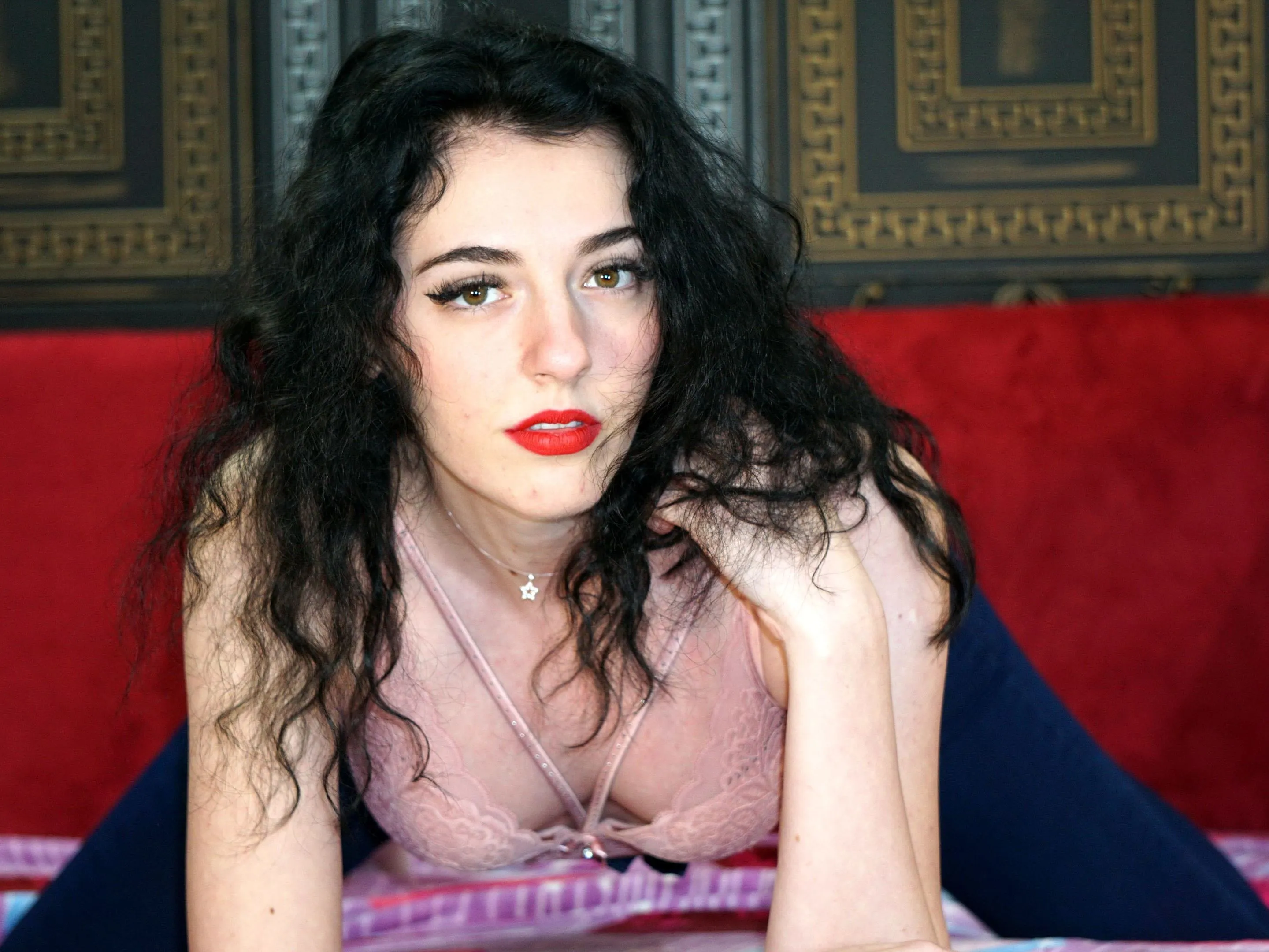 Foto de perfil de modelo de webcam de LizzyToy