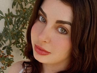 Image de profil du modèle de webcam SarinaSapphire