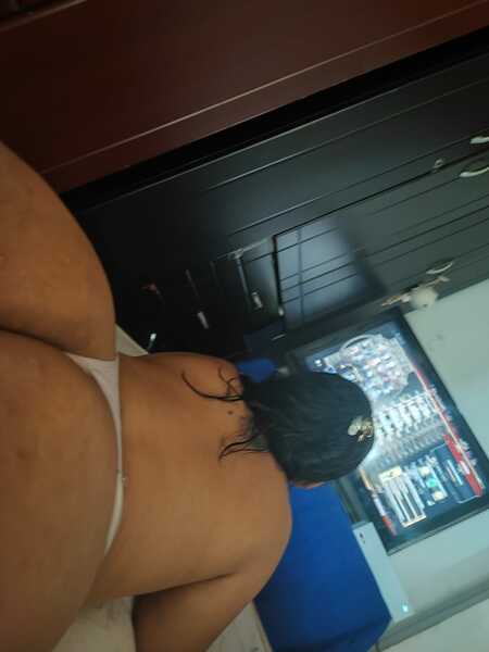 Artist NahomiGomez Foto 3