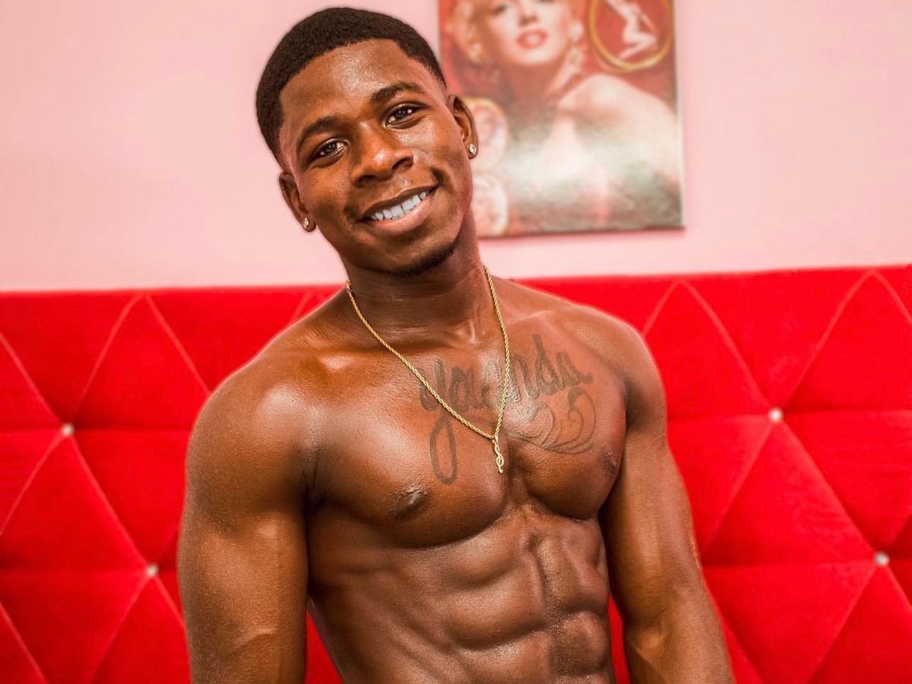 Foto de perfil de modelo de webcam de CrisOmar