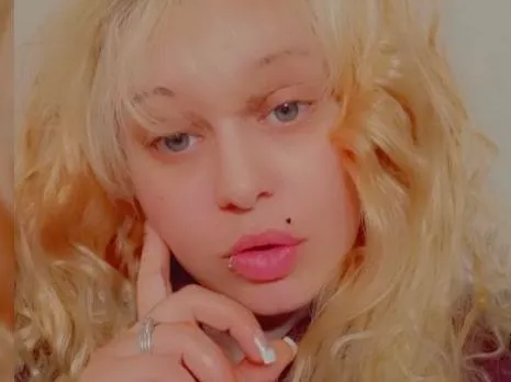 KitannaRayne profilbild på webbkameramodell