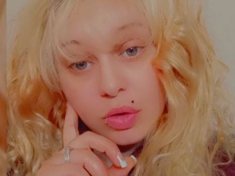 KitannaRayne cam model profile picture