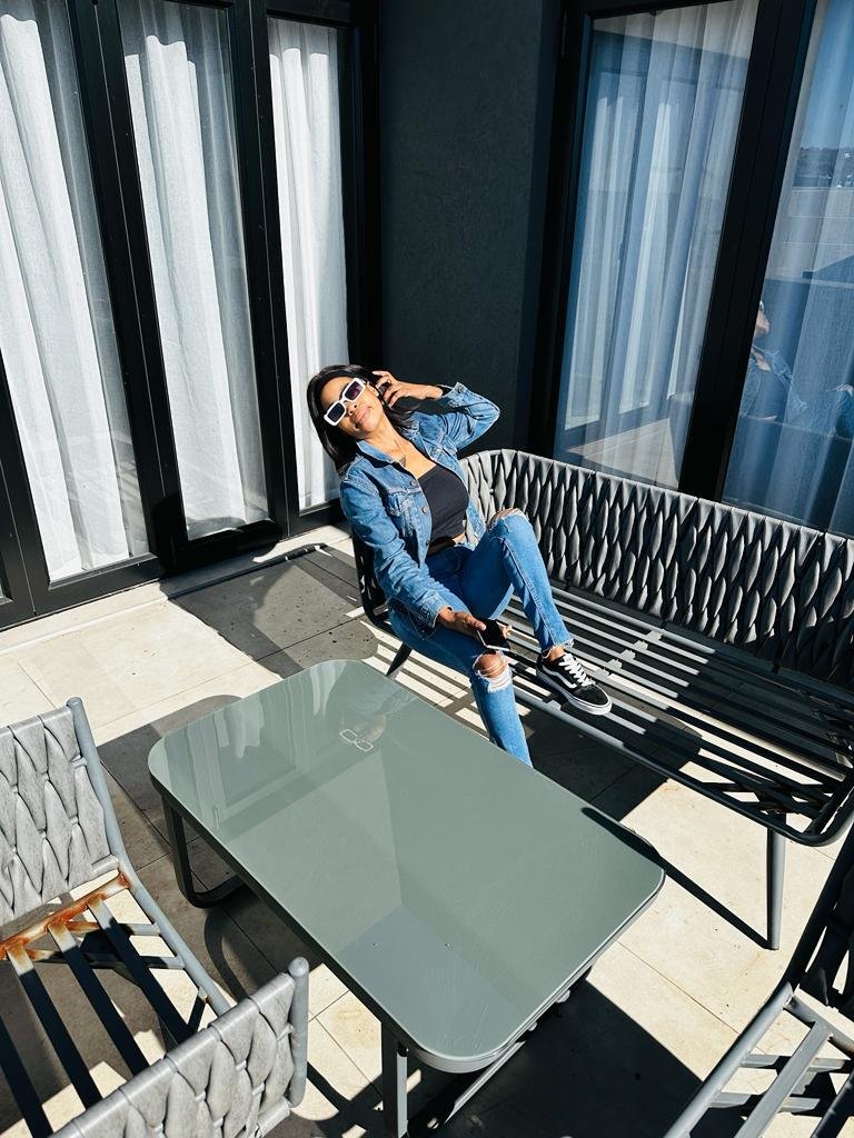 Utøver HornyBigPussylips Bilde 4