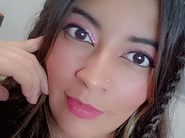 Image de profil du modèle de webcam VioletPrice