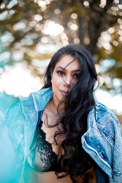 Artiest LauraSpenceer Foto 4