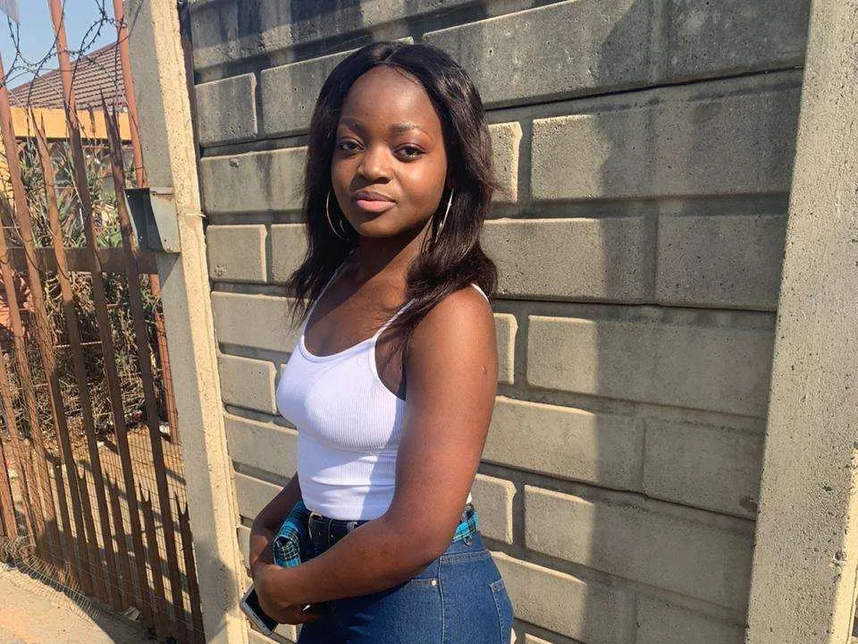 Cutiexxx23 profilbild på webbkameramodell