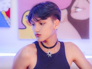 Foto de perfil de modelo de webcam de LuiSexvill