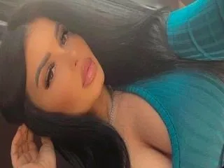 Image de profil du modèle de webcam IssabelleSweety