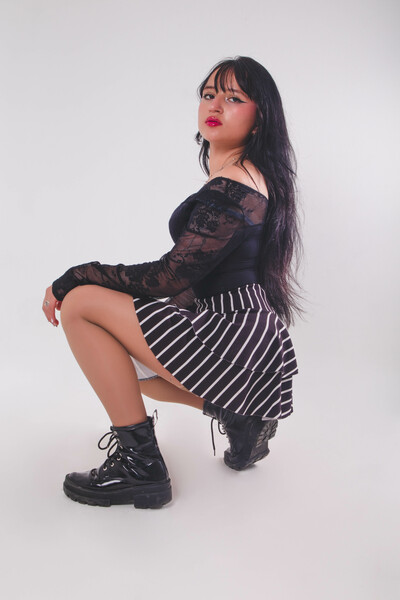 Interprete LeonieJames Foto 10