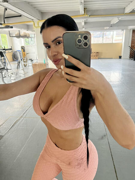 Interprete AntonelaRyskal Foto 5