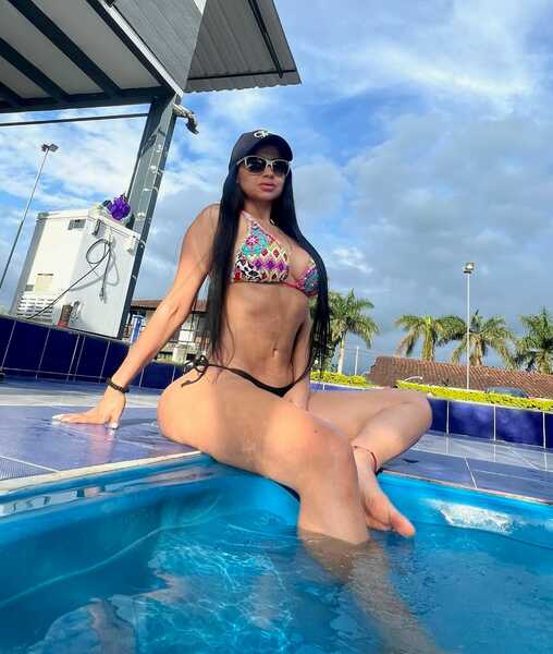 Interprete AntonelaRyskal Foto 4