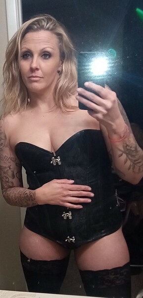 Interprète LoLoRidesXXX Photo 3