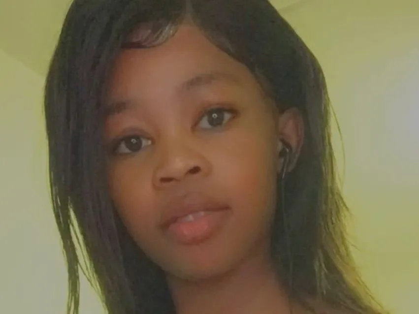 Imagen de perfil de modelo de cámara web de LOVEYBUTT