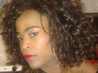 PETITEDIVAXXX profilbild på webbkameramodell 