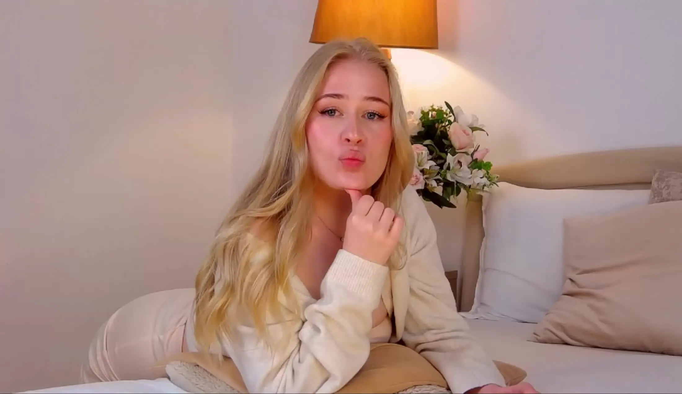 Interprete JuliaJue Video 2