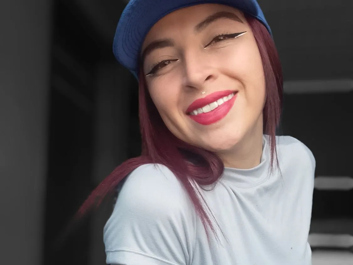 ximenabrow profilbild på webbkameramodell